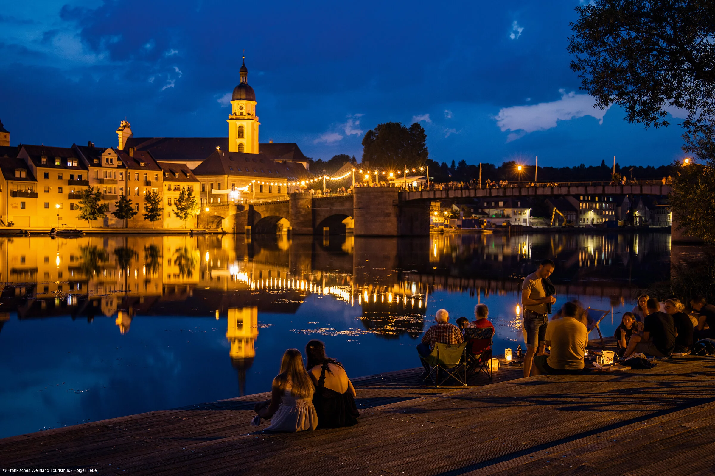 Mainufer am Abend (Kitzingen/Fränkisches Weinland)