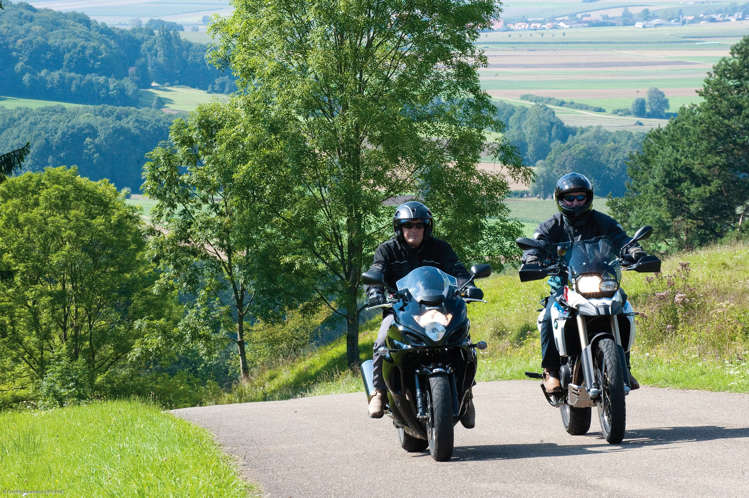 Mit dem Motorrad unterwegs (Fränkisches Seenland)